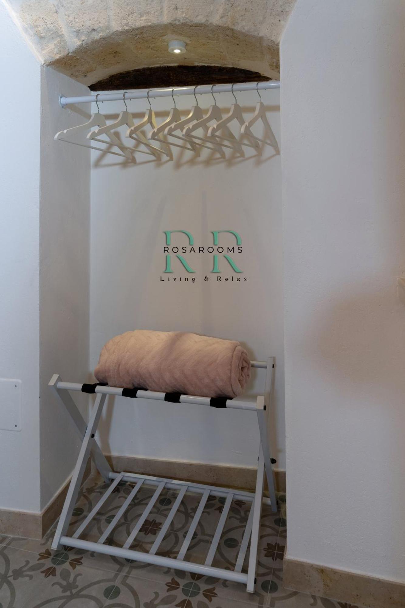 Rosa Rooms - Living & Relax - Family House Bisceglie Ngoại thất bức ảnh