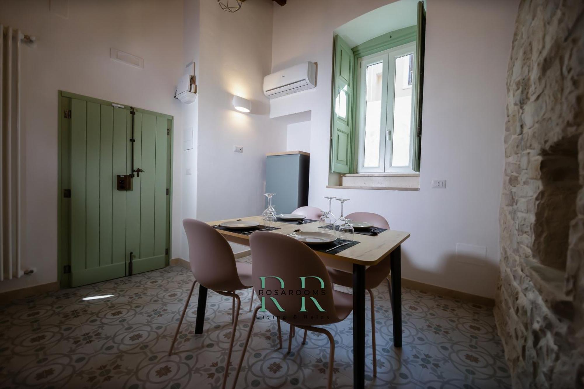 Rosa Rooms - Living & Relax - Family House Bisceglie Ngoại thất bức ảnh